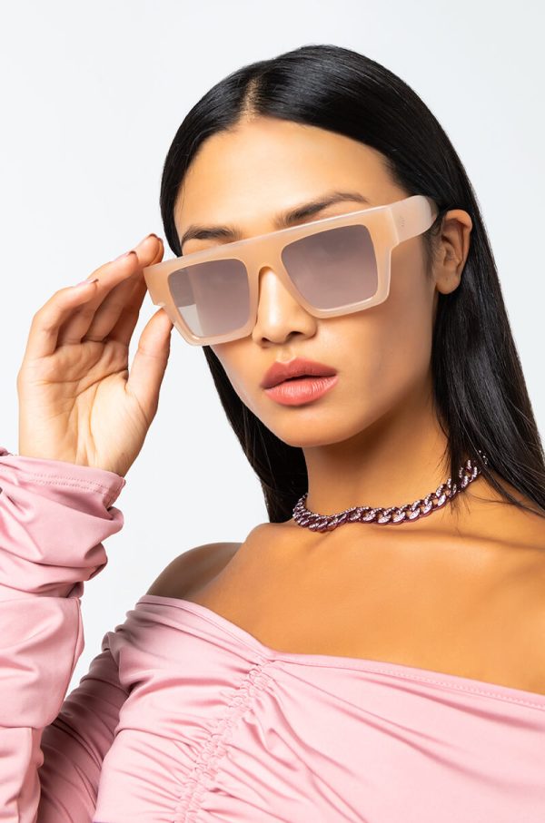 POLY SQUARE SUNNIES Online